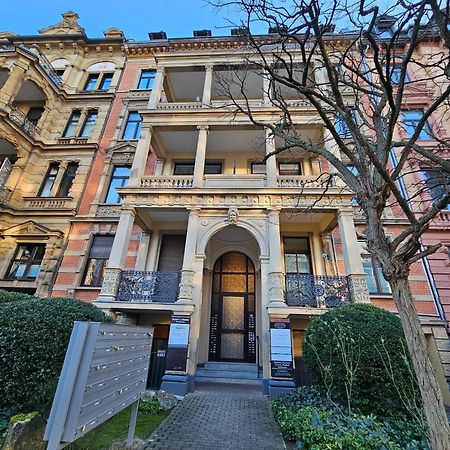 Apartment Wiesbaden Mitte, Zentral Am Park, Congresscenter 5 Min, Bahnhof 10Min Екстер'єр фото