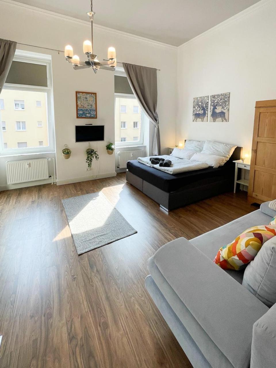 Apartment Wiesbaden Mitte, Zentral Am Park, Congresscenter 5 Min, Bahnhof 10Min Екстер'єр фото